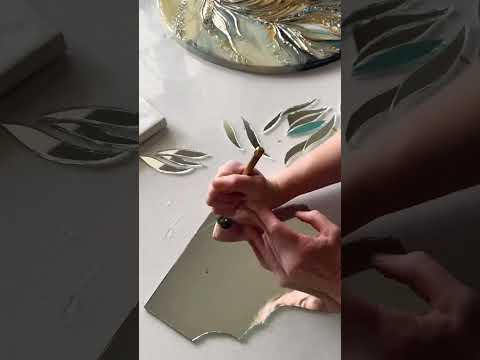 Ela criou um lindo quadro com VIDRO! #curioso #incrível #interessante