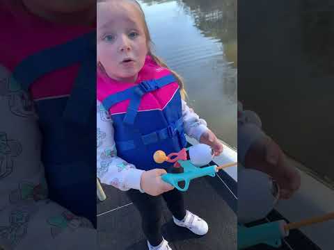 Oh No ... She Didn't ! @bassin_habits_ on IG #bassfishing #fishing #pondhopping #bigbass