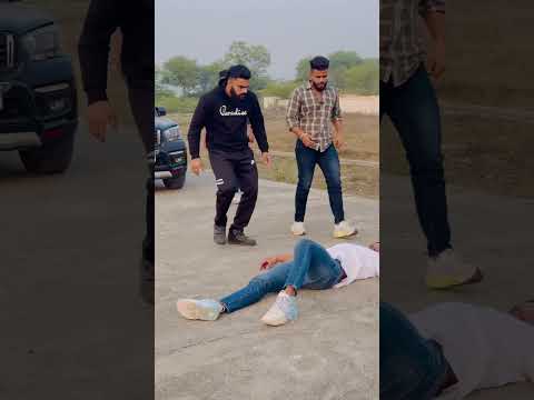 Bacha ๐ฑ๐คฏ Liyaa Bhaiya Ne || Shoot Time || badmashi ๐คฌ๐คฌ || #youtubeshorts #vardaat #viral