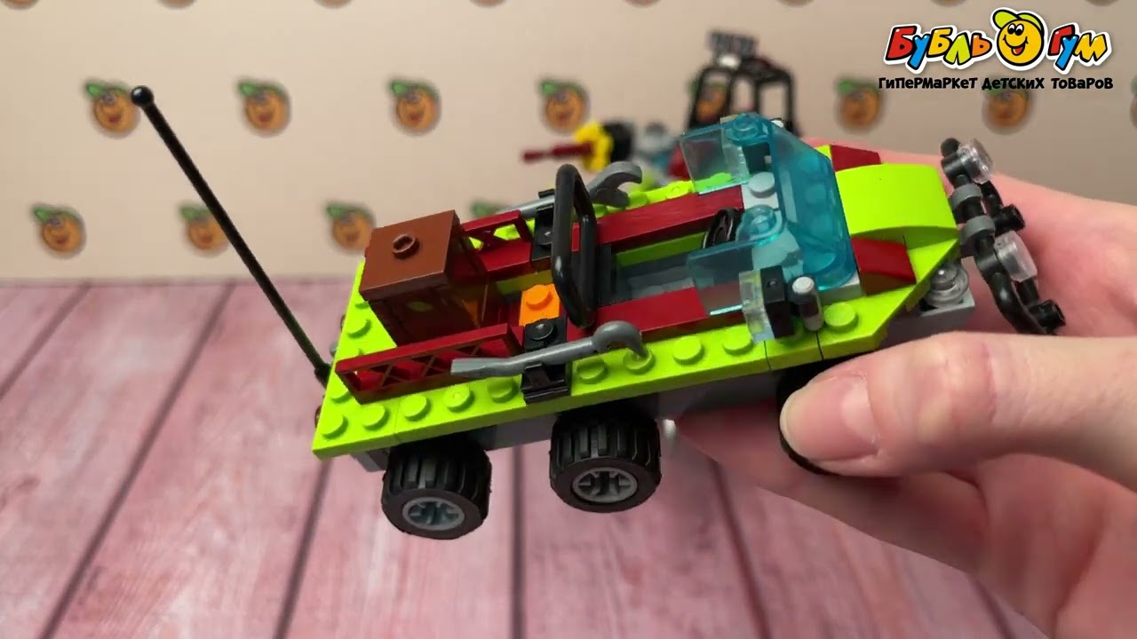 Конструктор Битва динозавров 640дет  - видео