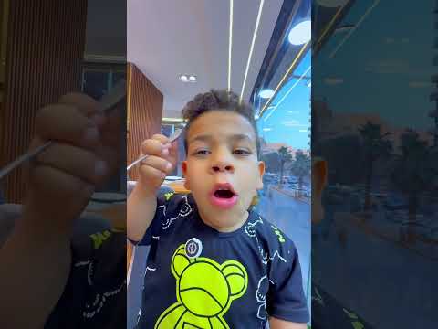 علي راح مطعم فخم😂