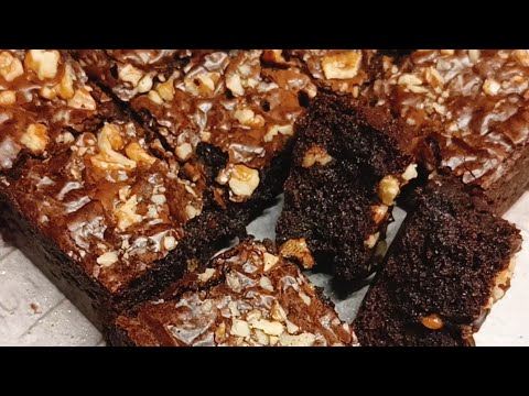 एक बार जो खाएगा बार बार मांगेगा || Best Brownie Recipe 😋|| Perfect Crinkle top fudgy brownie||