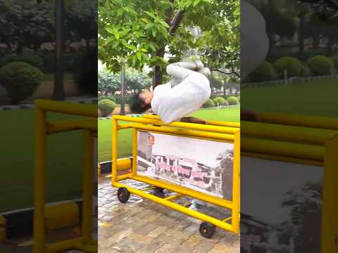 Bal bal bachha 🥺🙏 #talentedboystunt #indiatalent#stunt #shorts