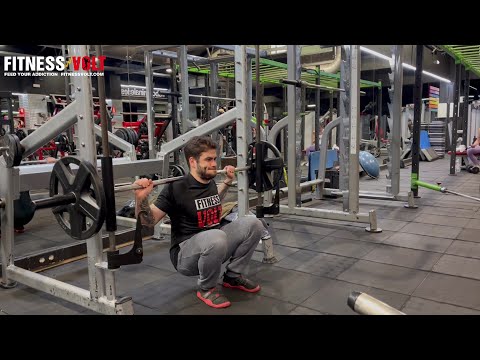 Smith Machine Squats with Correct Form