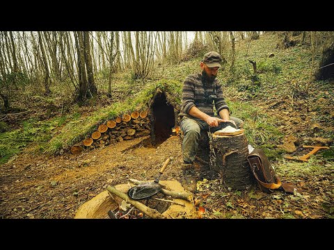 Bushcraft Survival Underground Shelter Building -  In The Wilderness With My Dogs