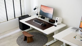 First Look! Minimal & Refined Floor Desk Setup 2025 (Dark Mode)
