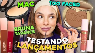 TESTANDO OS ÚLTIMOS LANÇAMENTOS DE MAKE | Base em pó, batom com efeito vinyl…