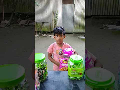 bacche ki madad Karen ❤️ #shorts