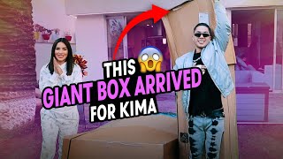 THIS GIANT BOX ARRIVED FOR KIMA 📦😱 JUKILOP | Kimberly Loaiza