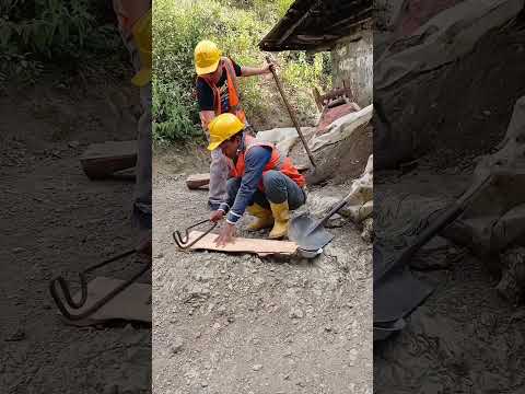 Cuando el jefe  llega derepente