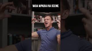 KOSZMARNA WPADKA NA SCENIE!  #śmieszne #film #teatro