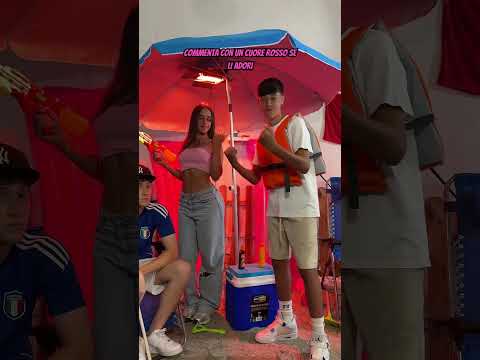 CRISTIANO BORSI, GIULIA BIZZARRI E IL ROSSO COME CI SONO FINITI IN SPIAGGIA INSIEME #tiktok #perte