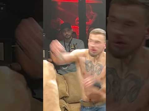 Легендарний глухий нокаут ліги Клан. Чіткий удар в бороду #klanfc #bareknuckleboxing