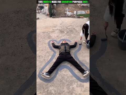 अरे बाप रे मम्मी भैईया बीच सड़क पर क्यों लेटा हैं #shorts #ytshorts #shortsviral
