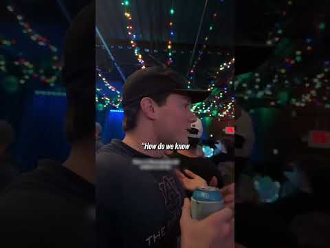 This Teacher Ran Into an Old Student at a Bar, and It Took Him a While to Realize