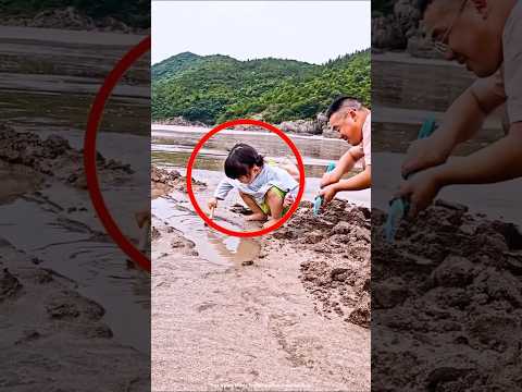 Story of lovely daughter in beach #shortvideo