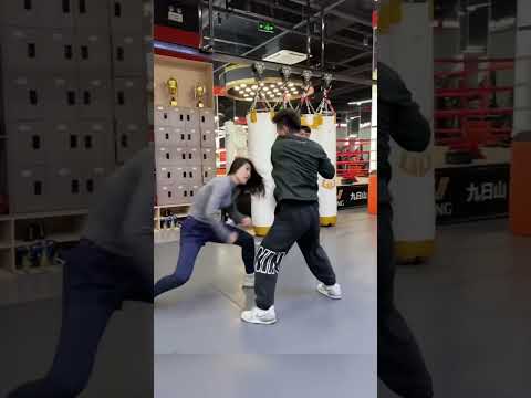 Why Should Girls Practice Kung Fu? #kungfu #martialarts #girlskungfu #womenmartialarts #kongfu