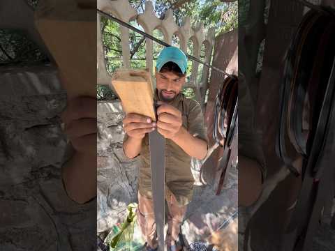 इस भाई ने 4 मिनट में लैदर की बेल्ट बना दी मात्र 120/- में 👌 #viral #trending #youtubeshorts