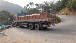 Fully Loaded Acid Truck Struggled on U Turn