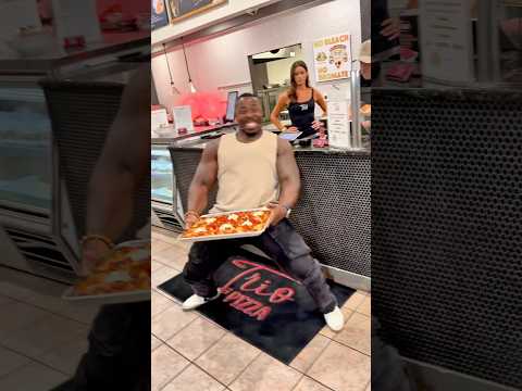 When the pizza 10/10  triopizzany 71 US-6, Baldwin Place, NY 10505, USA #foodie #shorts