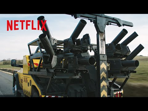 まさかの攻撃!? - 魔改造レッカー車 vs ヘリ | ロストブレット3 | Netflix Japan