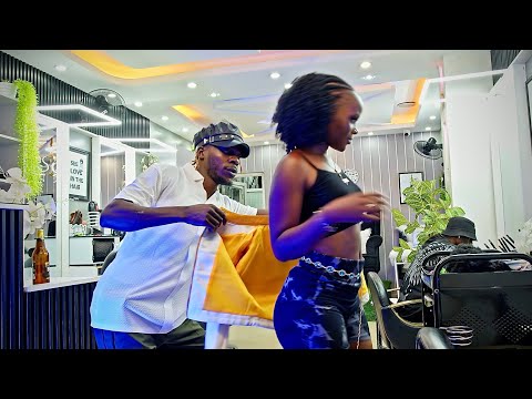 KAPATI - Alien skin X Sandra NAXX (official Music Video)