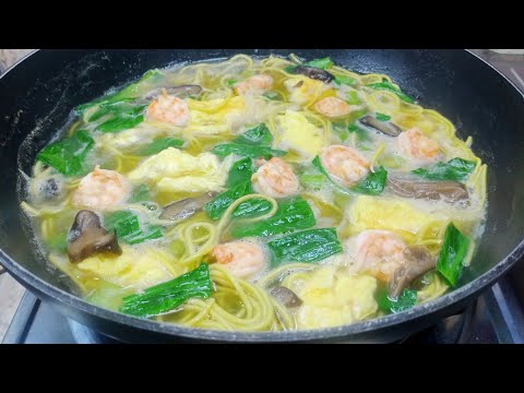 HEALTHY, NUTRITIOUS AND FILLING SHRIMP AND EGG NOODLE SOUP! EASY BUT INCREDIBLY DELICIOUS!