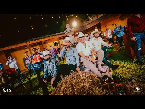 Luis Alfonso Partida "El Yaki" X Banda Corona Del Rey "POR QUIEN ME DEJAS" EN VIVO