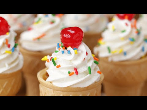 Neapolitan Ice Cream Cone Cupcakes