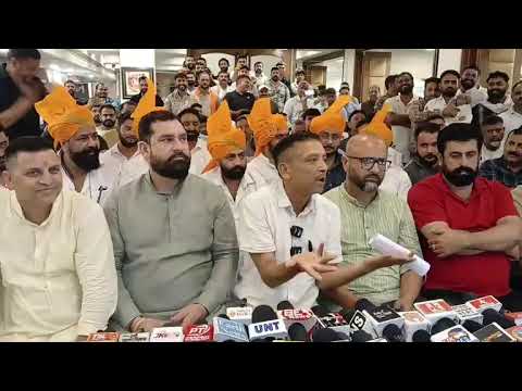 Yuva Rajput Sabha meh ho kya rha hai, kya Yuva Rajput Sabha ke hue 2 Tukde ?