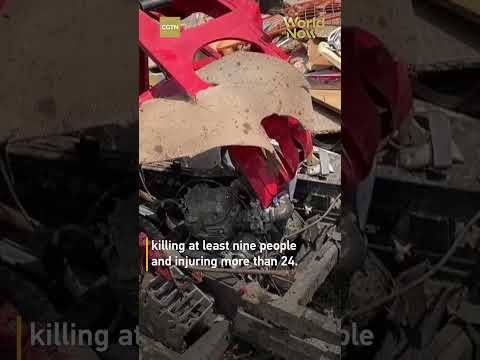Bomb rigged to rickshaw in NW Pakistan bazaar kills at least 9