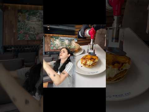 theres so much happening in this video 😅 #customerservice #starbucks #uk #barista #coffee #retail