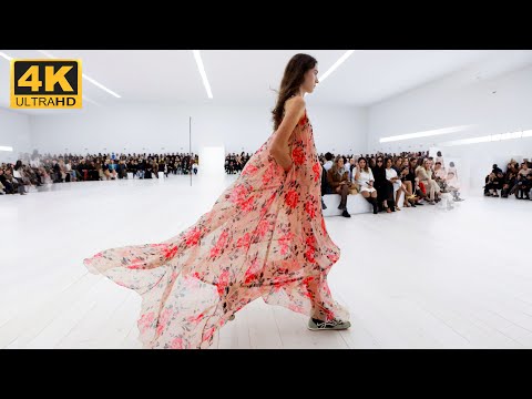 Loewe  | Spring/Summer 2025 | Paris Fashion Week - 4K