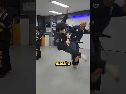 "El Poder Secreto de la Patada de Tijera 🥋💥"