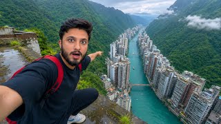 Inside World’s Narrowest City in China 🇨🇳