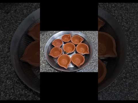 Diwali diya reuse ideas🤩#diwali #diya #minivlog #shortvideo #newtipsandtricks #cleaning #viralvideo