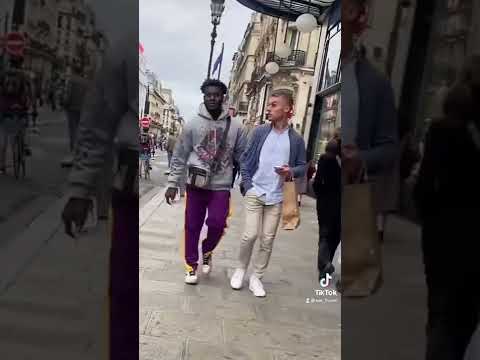 S’il savait que c’est pour gagner un iPhone