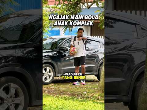 Anak Komplek Diajak Main Bola Di Lapangan Gini!? #telefooty #stayprofessional #sepakbola #bolasepak