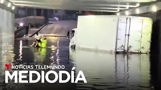 El más fuerte aguacero de la temporada golpeó duro a Ciudad de México | Noticias Telemundo