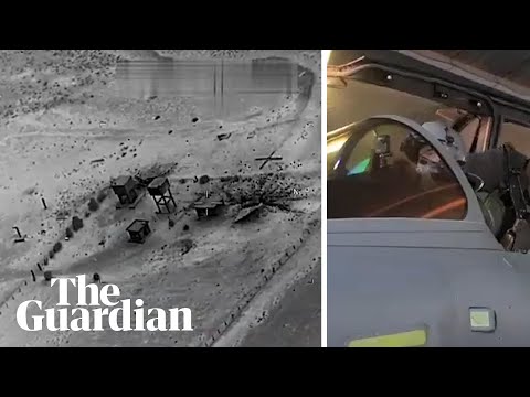 France bombs Islamic State targets in Syria