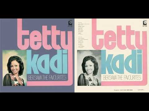 Kampus Biru - Tetty Kadi
