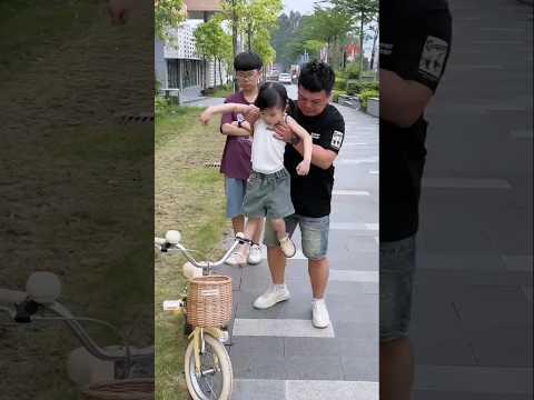 baby prink shorts trending comedy funny video #funny #trending #shorts #comedy #short #funniestvideo