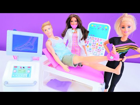 Ayşe ve Ümit ile kız videoları! Olamaaaz! Ken boş havuza atlıyor! Barbie oyunları