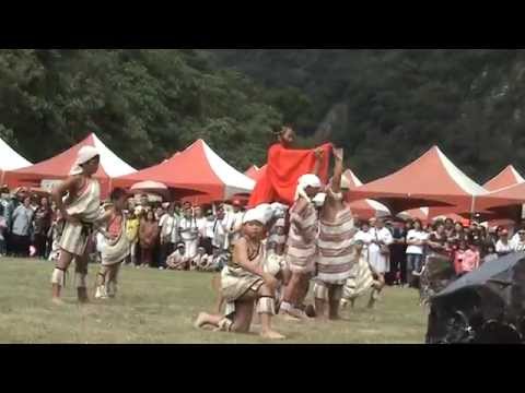 ２０１５１０１５太魯閣族歲時祭儀感恩祭之三棧國小演出太魯閣族事件傳統樂舞 pic