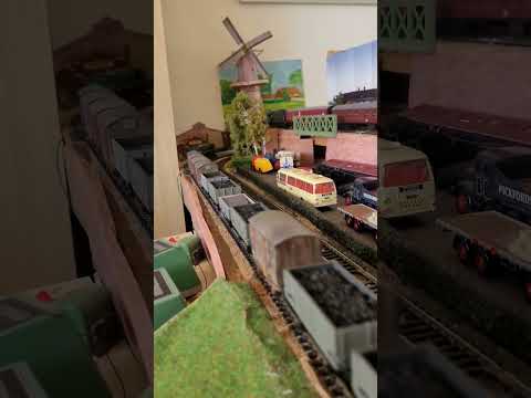 #ooscale #modeltrain Hornby "Britannia " based on a 1951 XP goods train at Thetford