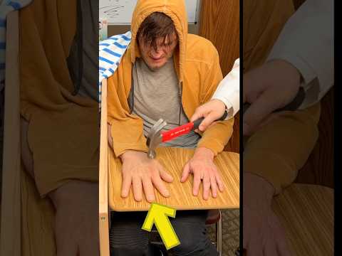 Controlling mind with fake hand😍||#shorts #shortsfeed #shortsviral #viral #viralshorts #amazing