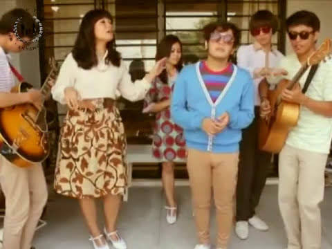 white-shoes-the-couples-company-sunday-memory-lane-nina-anggraeny