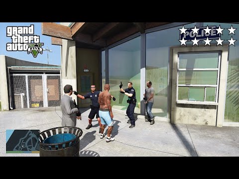 GTA 5 - Franklin, Michael and Trevor's Ten Star Escape From VESPUCCI BEACH POLICE STATION # 177