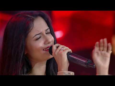 Ketaki Mategaonkar Priyakara LIVE Best Performance at Swaratarang | Sanskrit Song