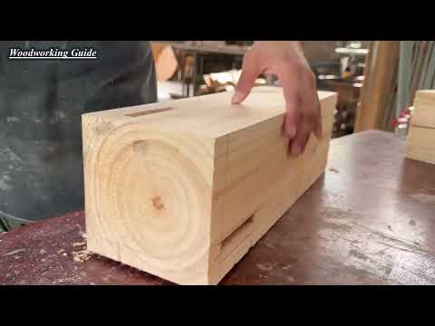 How He Made a Giant, Extremely Valuable Table From Old Pallet Wood